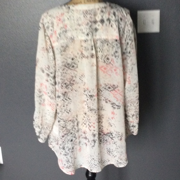 Blouse - Picture 3 of 5